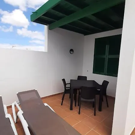 Omae Papagayo